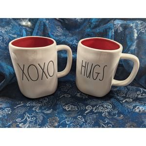 Rae Dunn XOXO Hugs & Kisses Mug Set